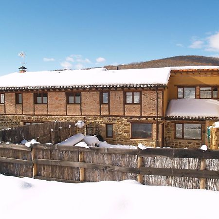 Hotel Rural Piedra Abierta San Martín de Perapertú Eksteriør bilde