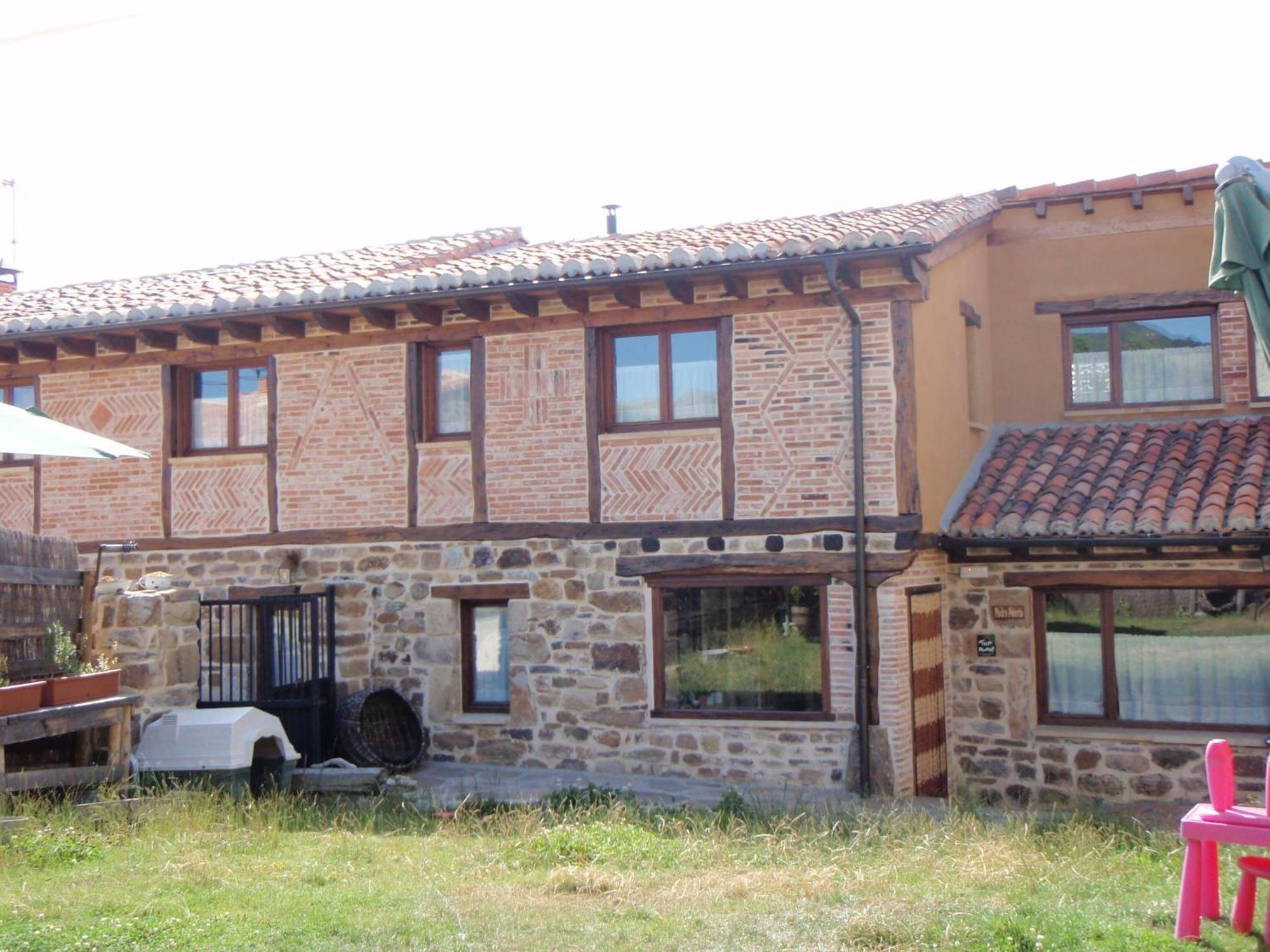 Hotel Rural Piedra Abierta San Martín de Perapertú Eksteriør bilde