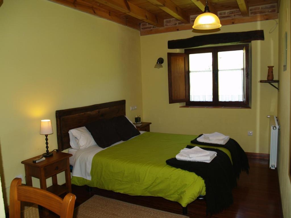 Hotel Rural Piedra Abierta San Martín de Perapertú Rom bilde
