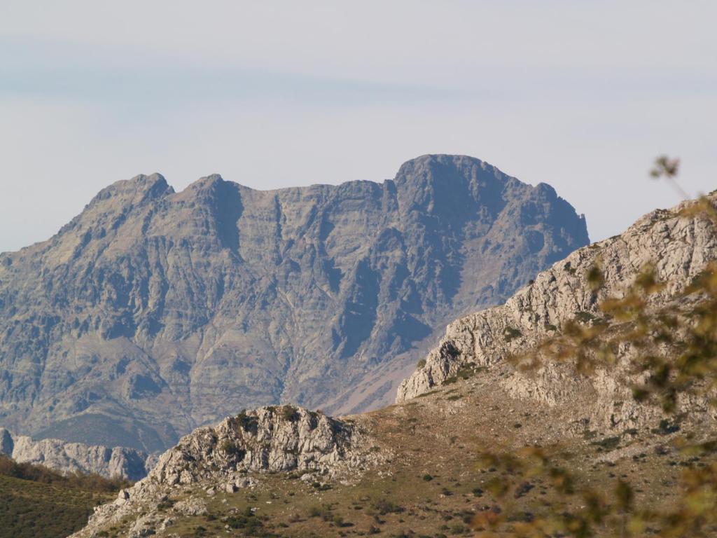 Hotel Rural Piedra Abierta San Martín de Perapertú Eksteriør bilde