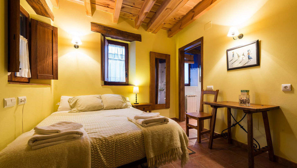 Hotel Rural Piedra Abierta San Martín de Perapertú Eksteriør bilde