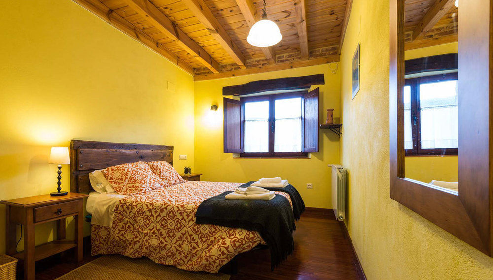 Hotel Rural Piedra Abierta San Martín de Perapertú Eksteriør bilde